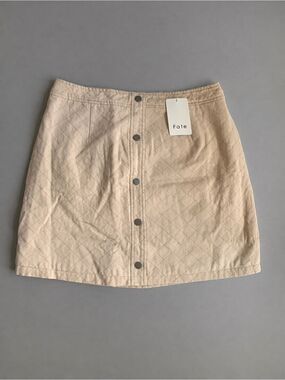Fate Quilted Button-Front Beige Mini Skirt Boutique NWT Size L
